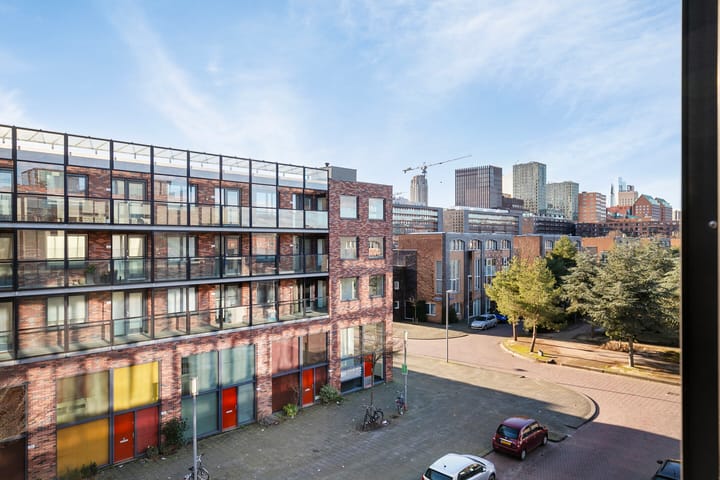 Foto 31 van W.G. Witteveenplein 107