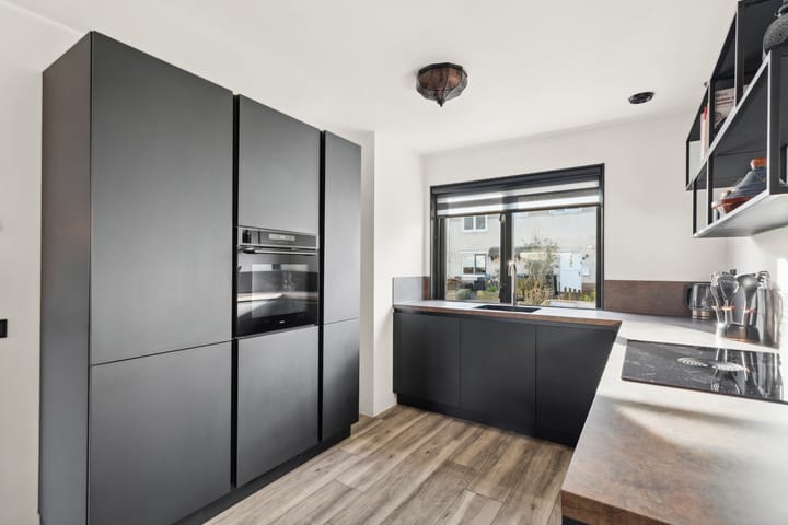 Foto 14 van Seringstraat 41