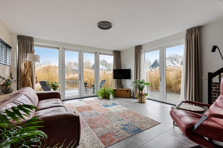 Photo 11 of Sleatemar 94