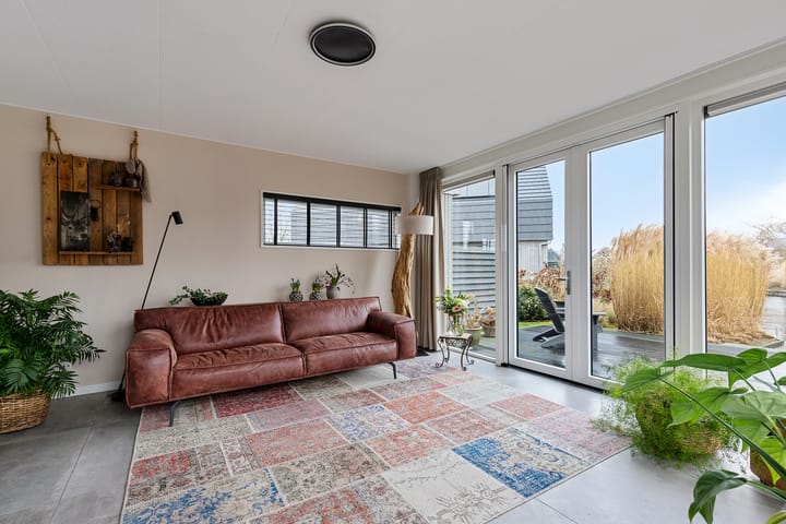 Photo 13 of Sleatemar 94