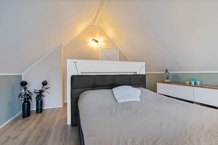 Photo 18 of Sleatemar 94