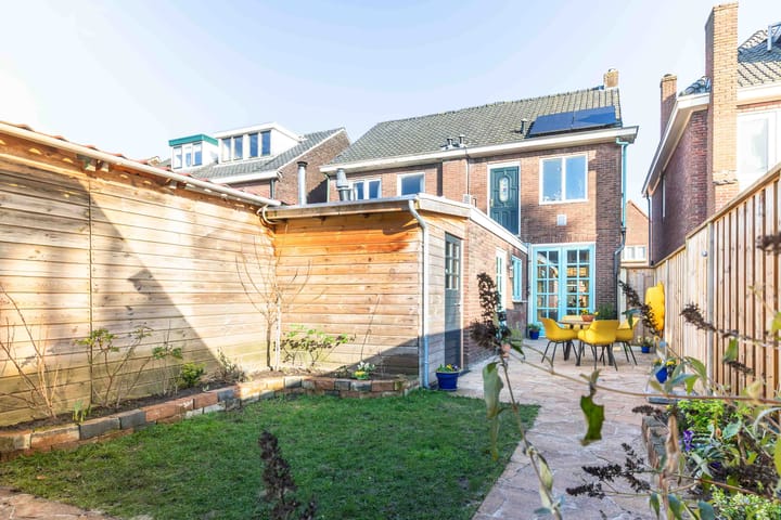 Foto 24 van Bandoengstraat 38