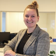 Charlotte Hoevers - Secretaresse