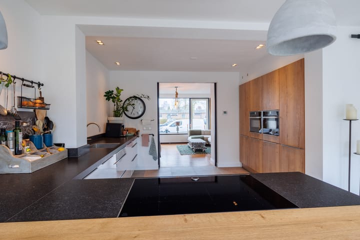 Foto 17 van St. Jacobslaan 329