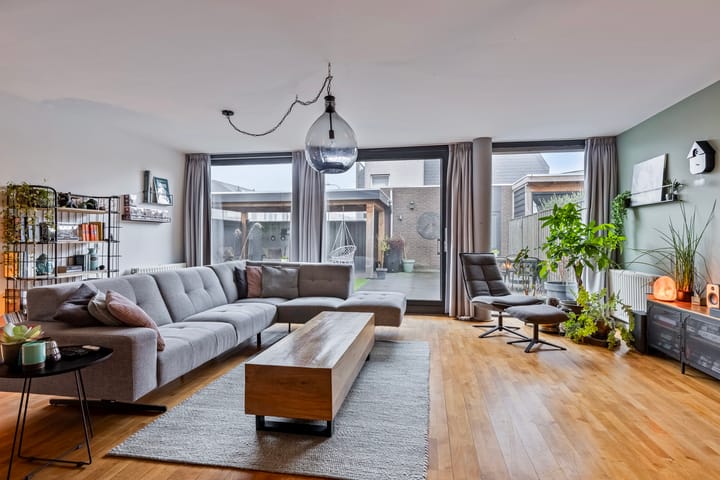 Foto 10 van Metslawierstraat 1