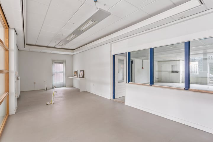 Foto 11 van Grotestraat 247