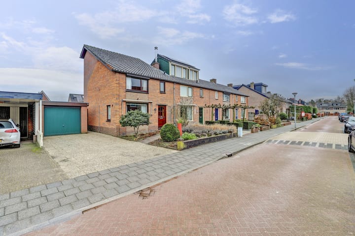 Foto 2 van Karel Doormanstraat 28