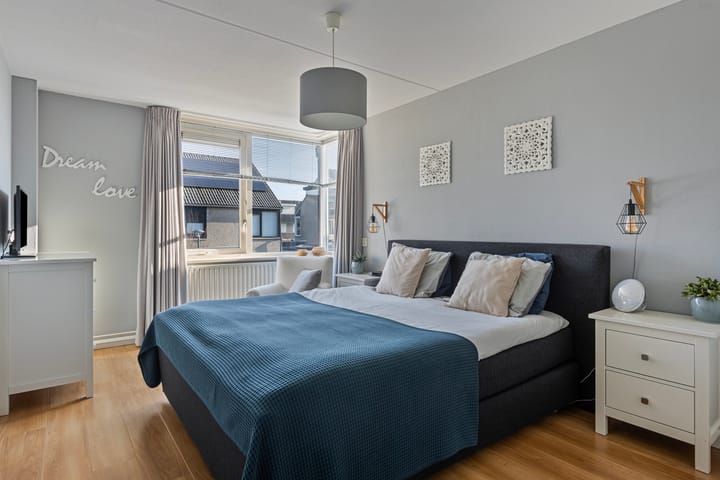 Photo 26 of van den Berghstraat 7