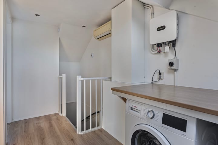 Photo 36 of van den Berghstraat 7