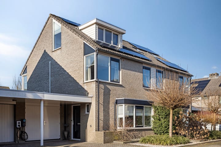 Photo 48 of van den Berghstraat 7