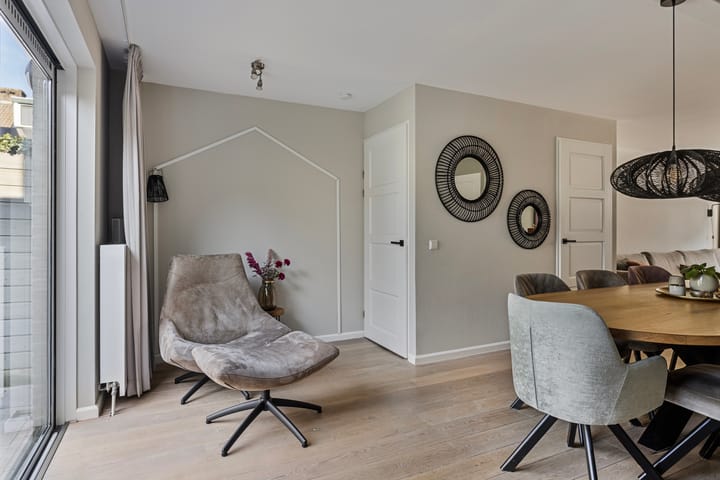 Photo 14 of van den Berghstraat 7