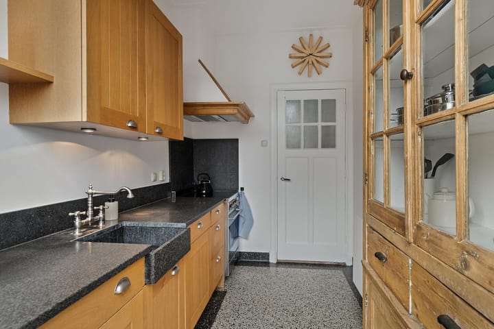 Foto 11 van Emmastraat 19