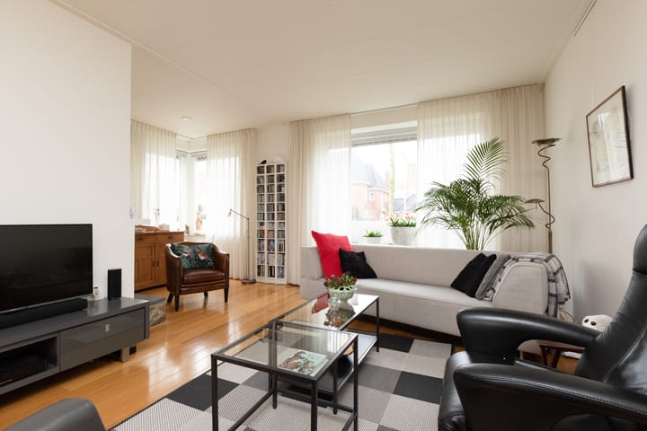 Foto 5 van Leeuwarderweg 42