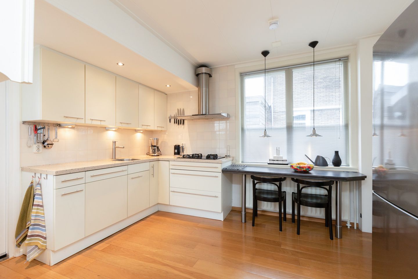 Foto 10 van Leeuwarderweg 42