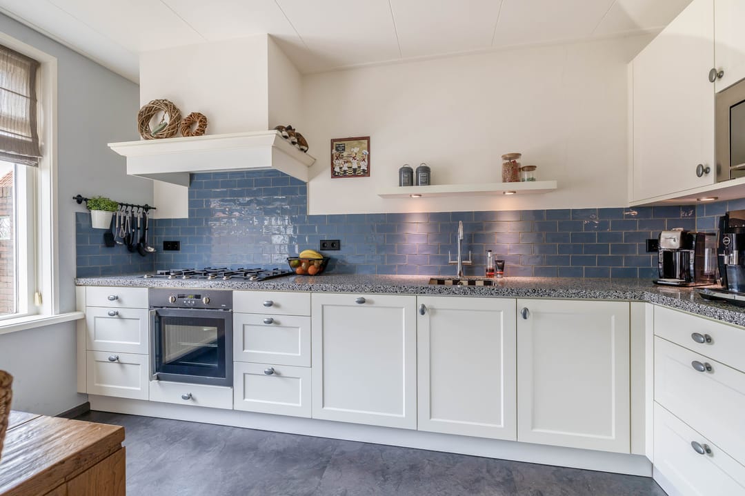 Photo 16 of Koninginnelaan 5