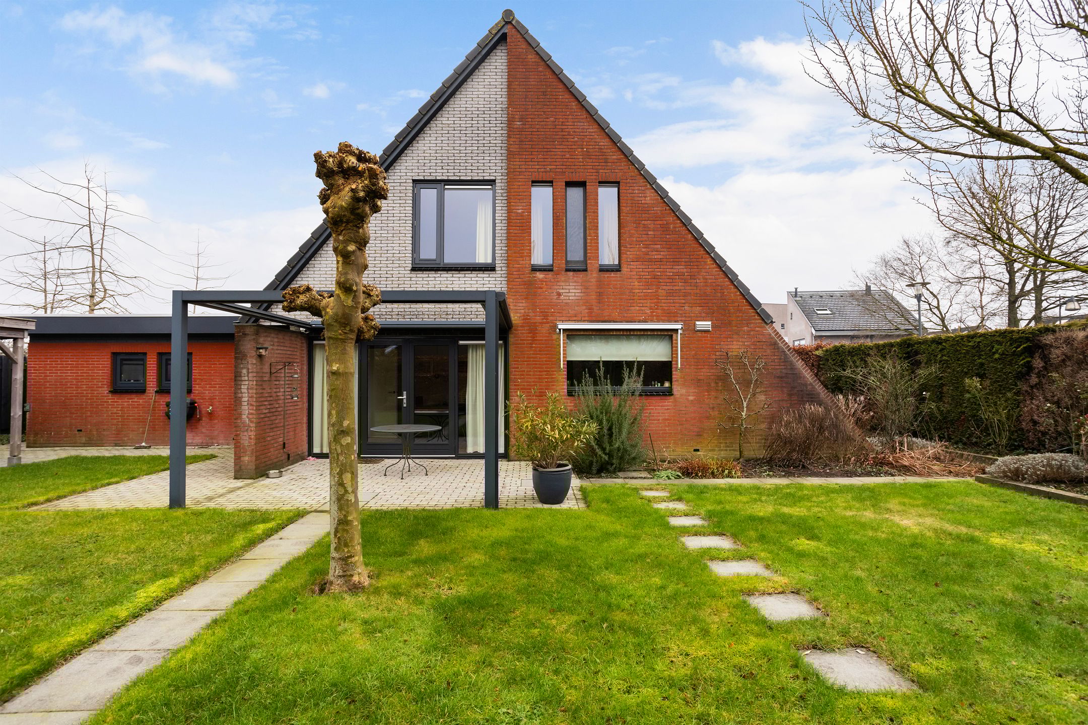 Foto 33 van Driegraas 33