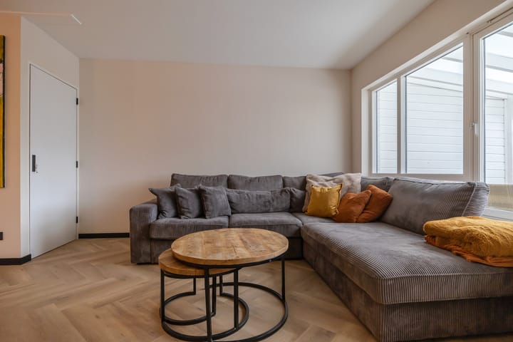 Foto 16 van Pluto 209