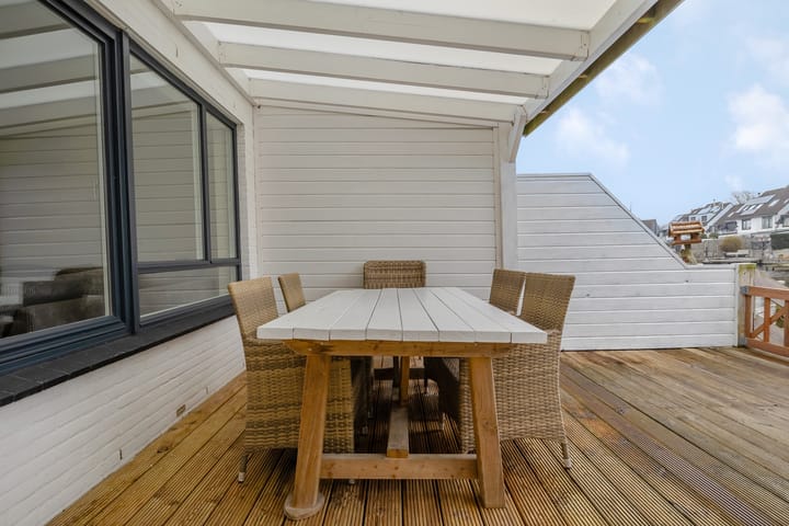 Foto 20 van Pluto 209