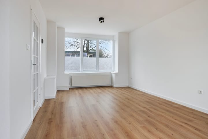 Photo 2 of Vondelstraat 10