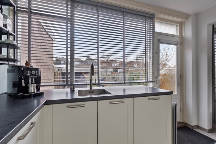 Foto 13 van J.I. Sandersestraat 85