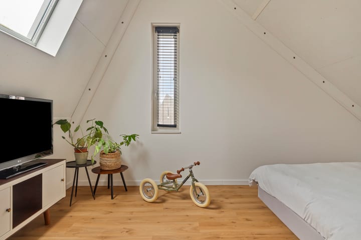 Foto 24 van Dahliahof 32