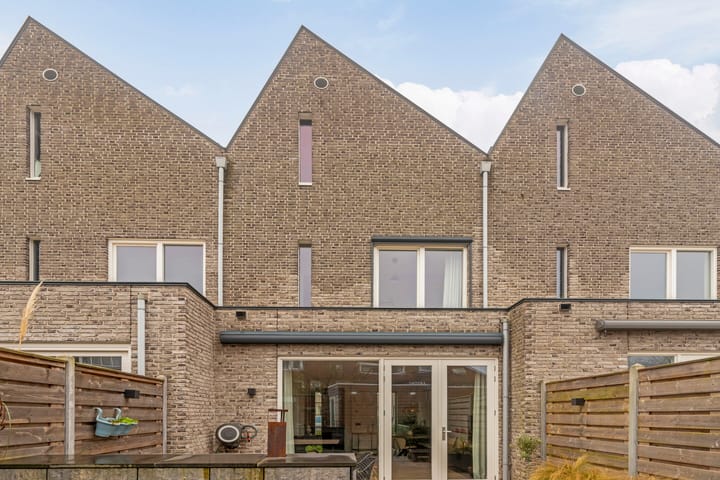 Foto 30 van Dahliahof 32