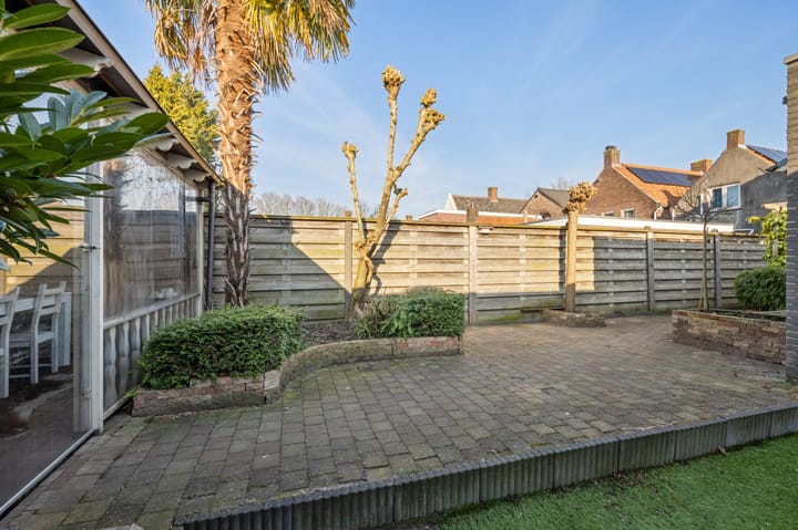 Foto 37 van Hulsdonksestraat 98