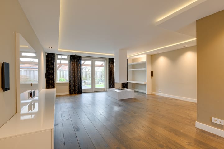 Foto 7 van Bloementuin 14