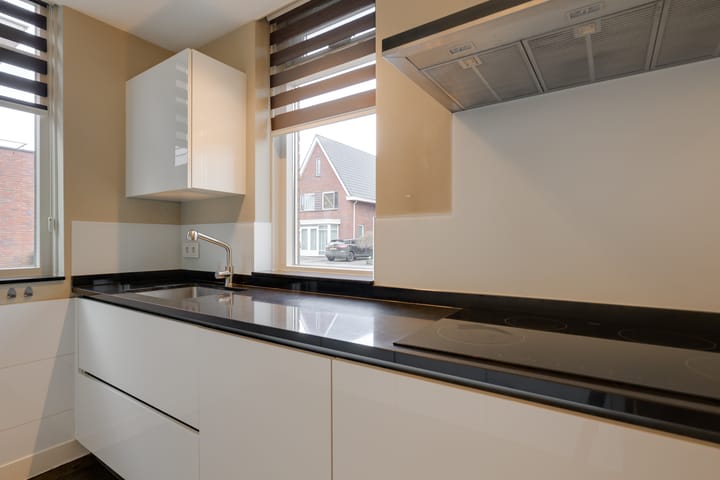 Foto 13 van Bloementuin 14