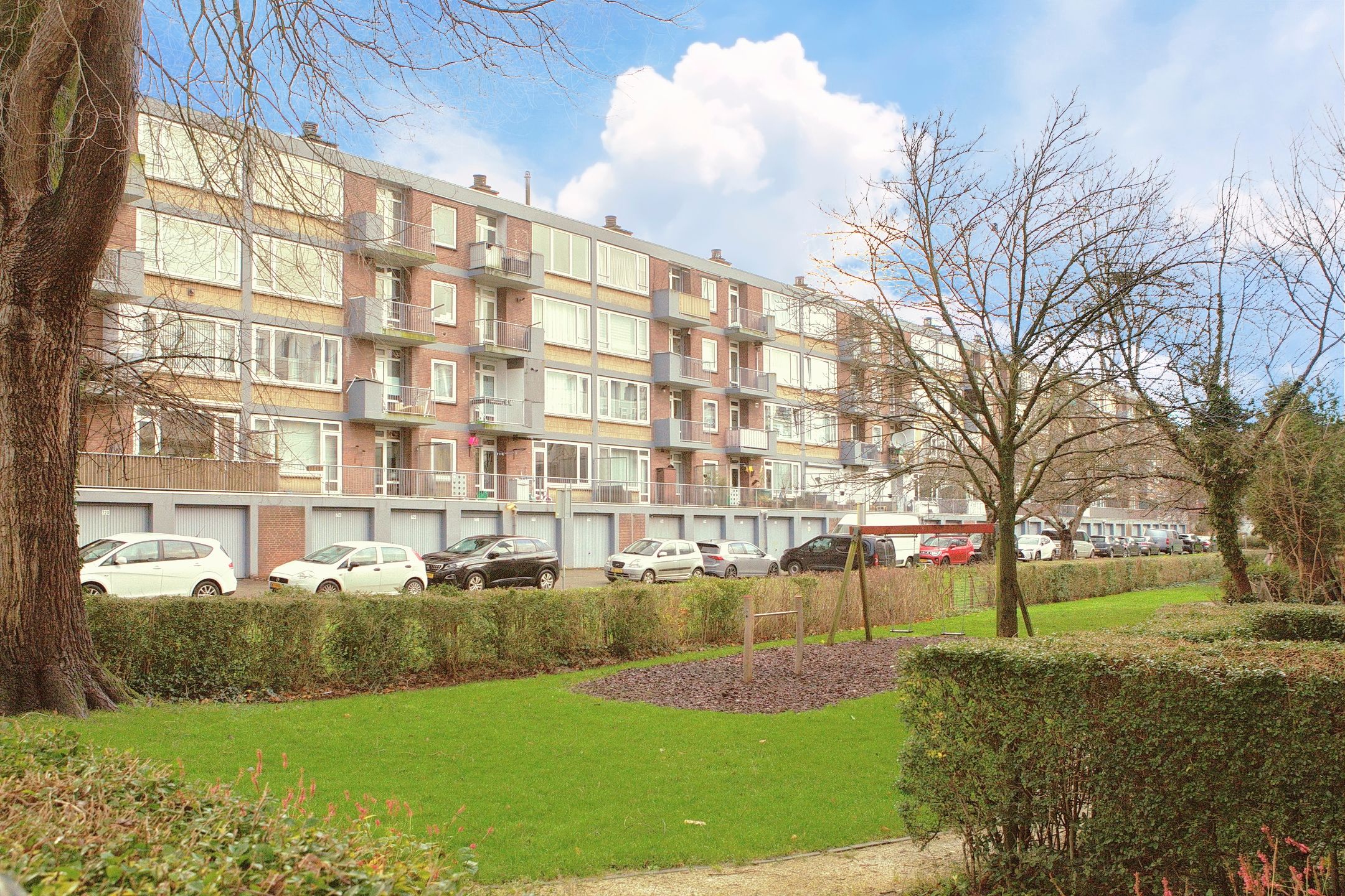 Photo 21 of Leyweg 824