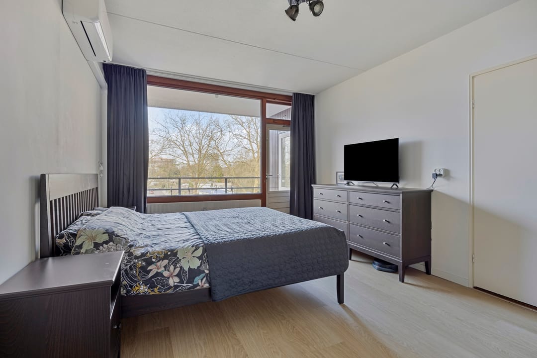 Foto 22 van Campanula 130