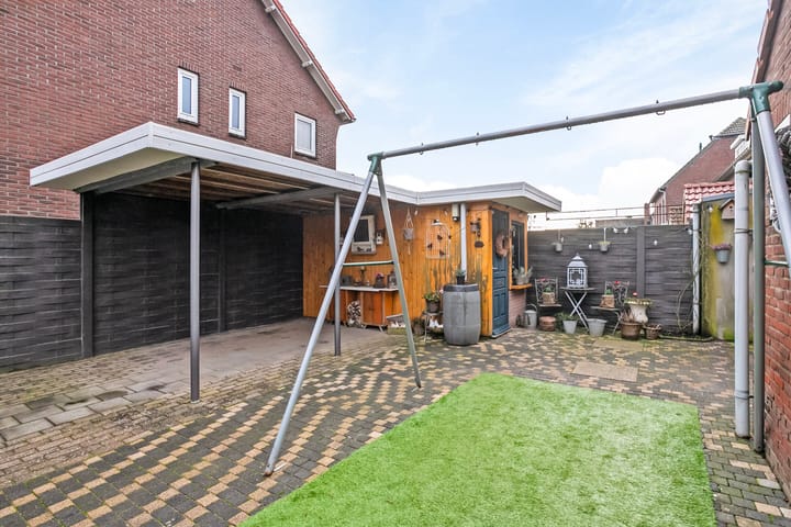 Foto 24 van Stationsstraat 39