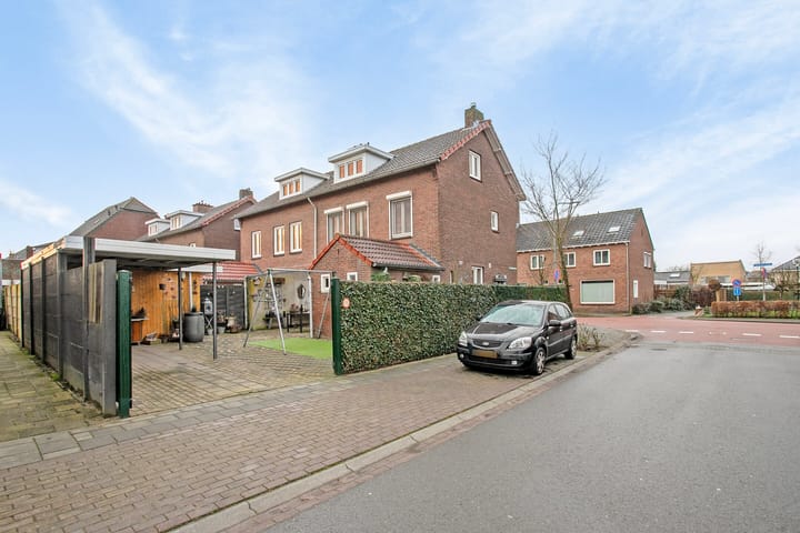 Foto 28 van Stationsstraat 39