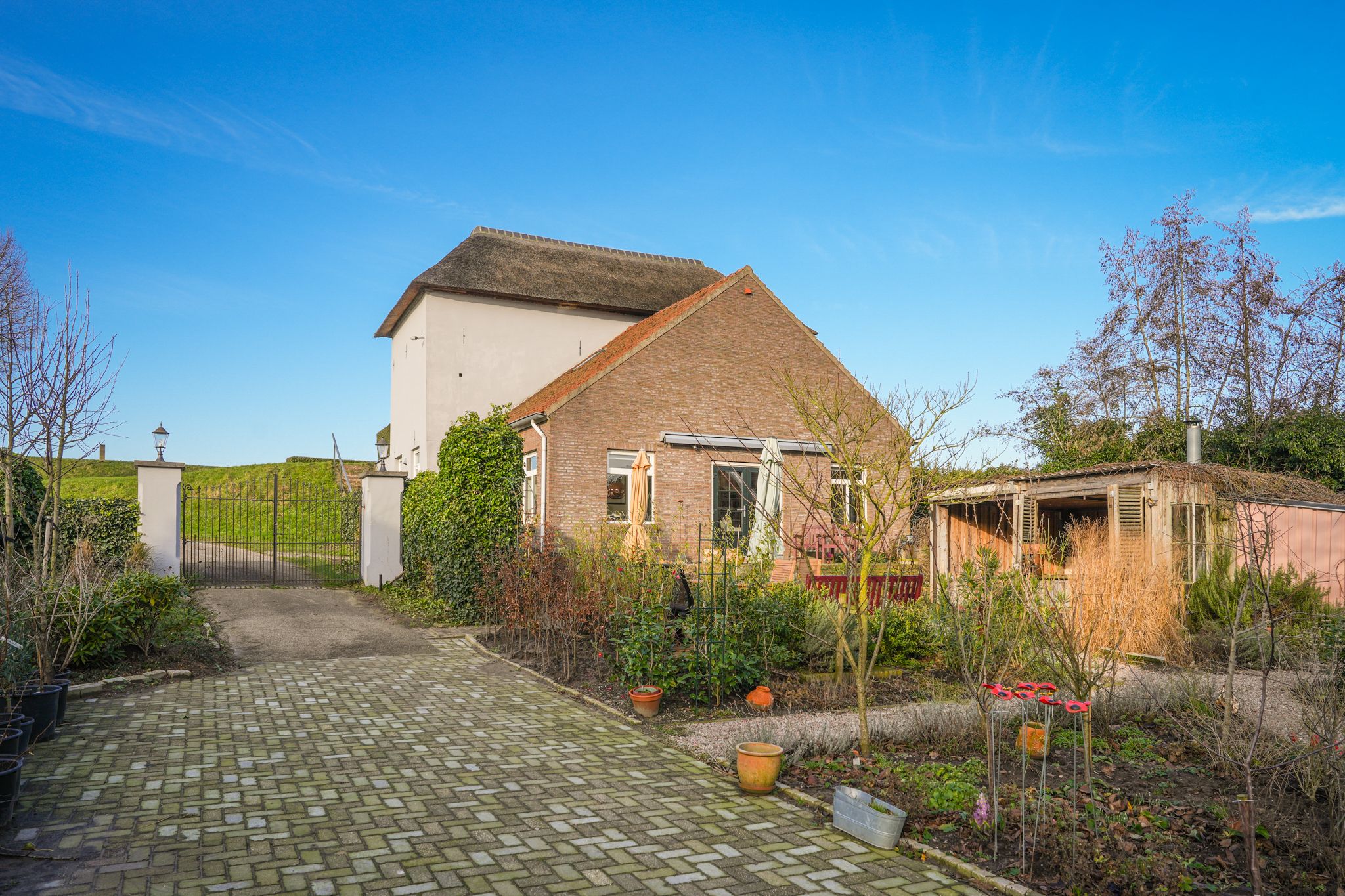 Foto 36 van Waalbandijk 103