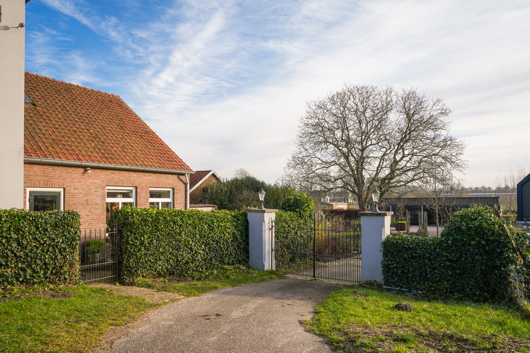 Foto 38 van Waalbandijk 103