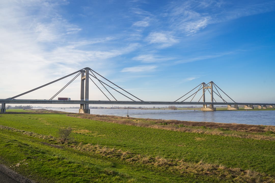 Foto 47 van Waalbandijk 103