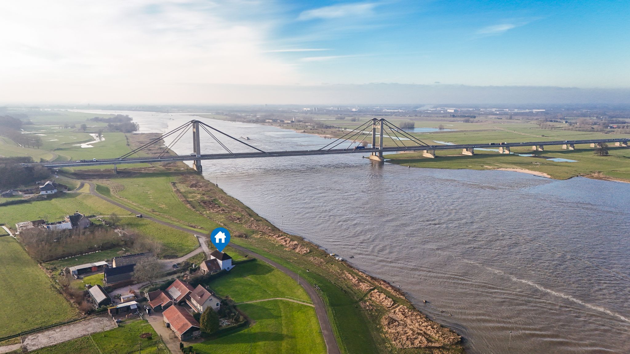 Foto 48 van Waalbandijk 103