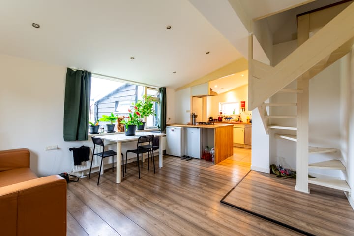 Foto 14 van Haltestraat 21