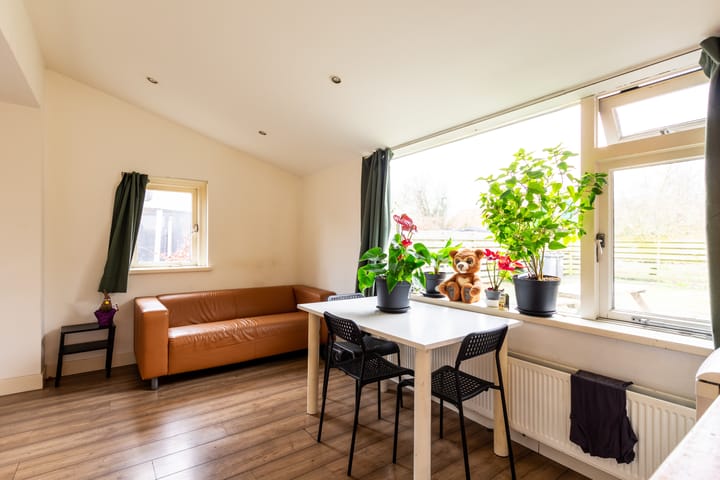 Foto 15 van Haltestraat 21