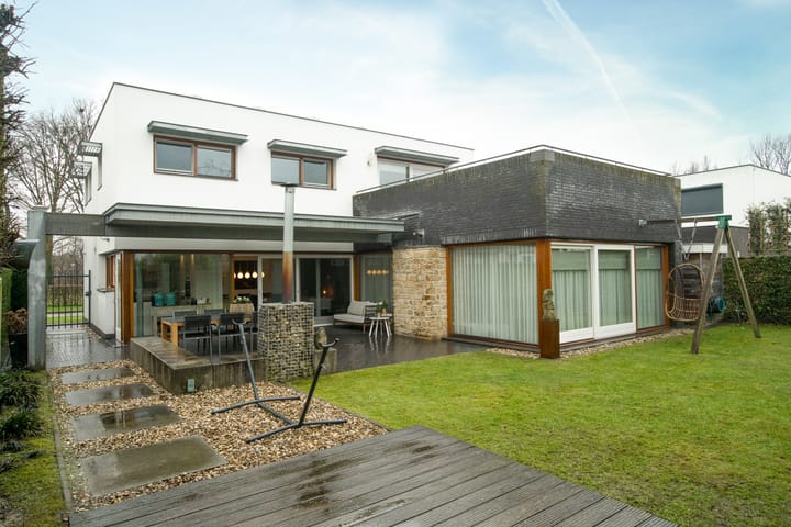 Foto 63 van Beukstraat 47