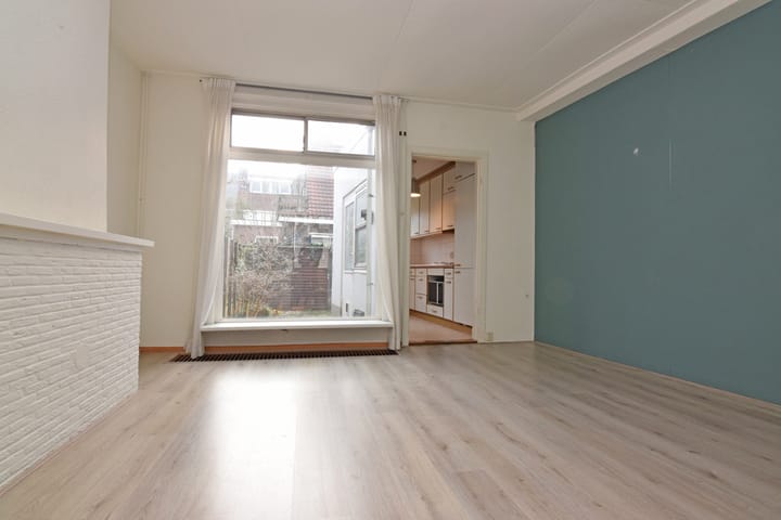 Foto 3 van Van der Mondestraat 121