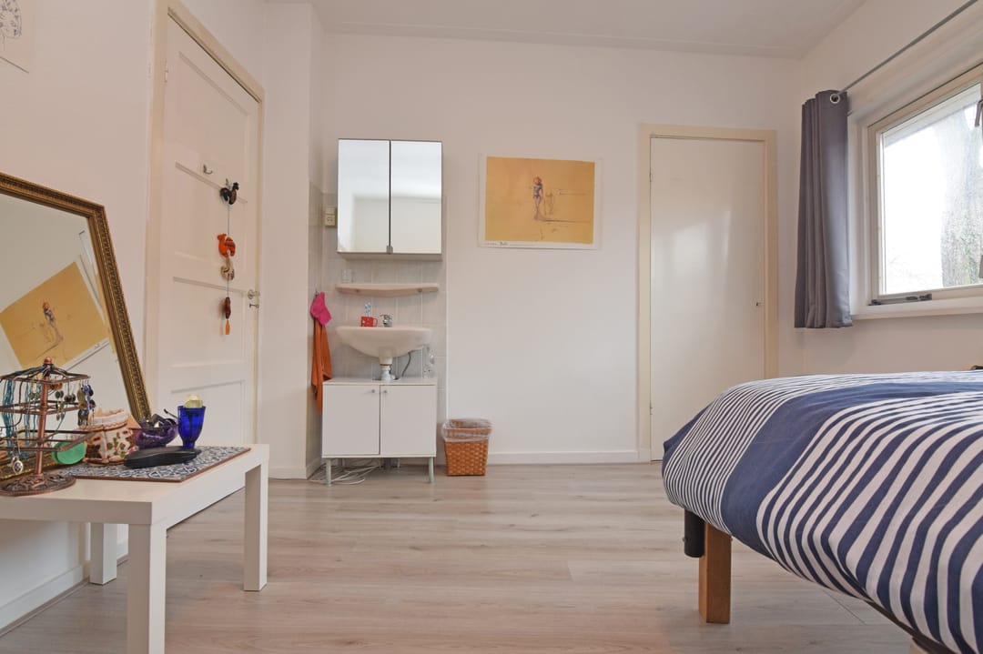 Foto 13 van Van der Mondestraat 121