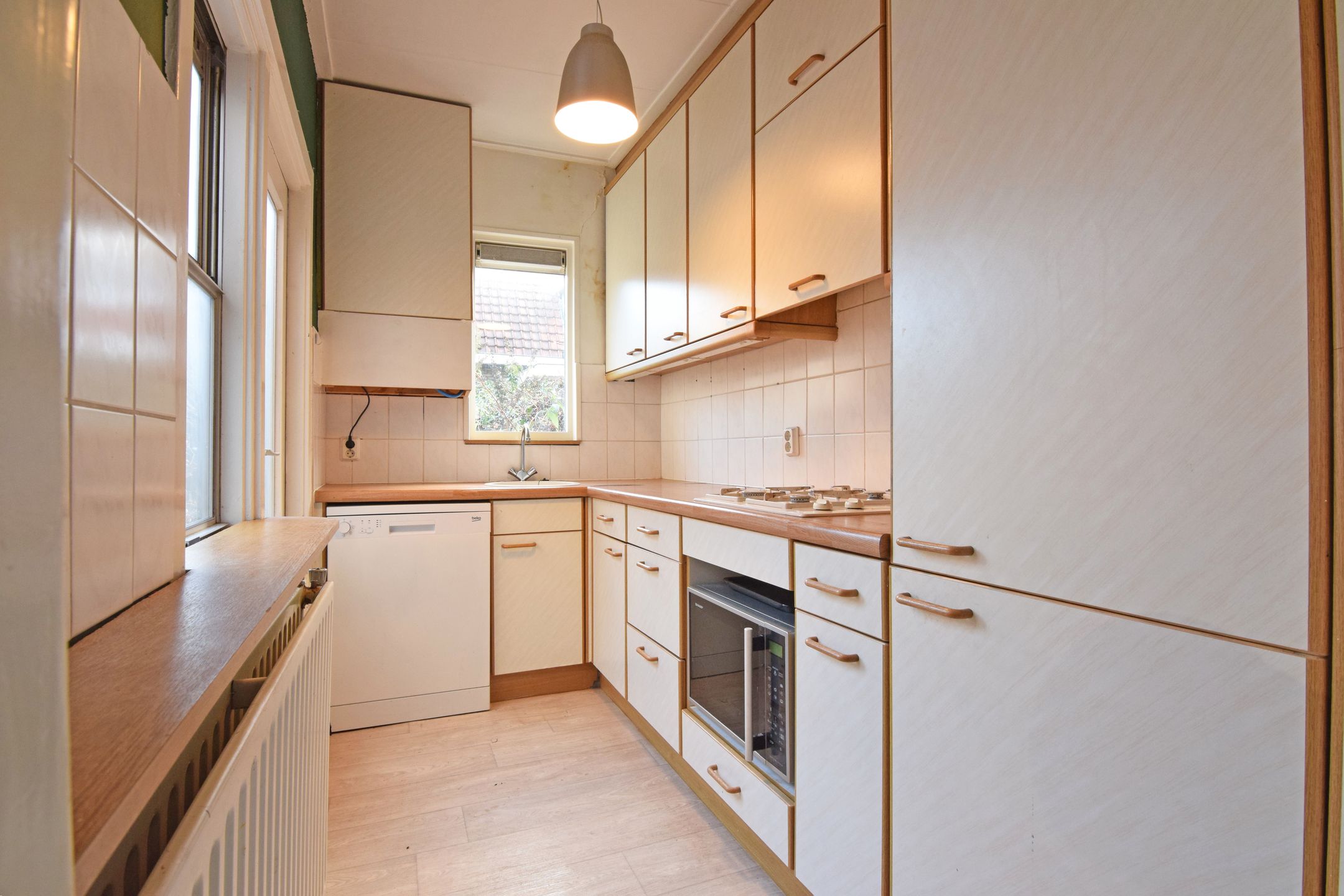 Foto 9 van Van der Mondestraat 121