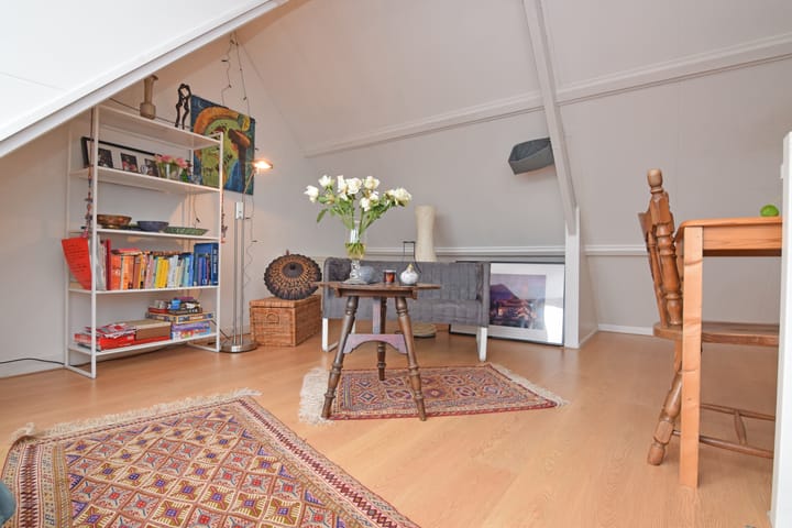 Foto 17 van Van der Mondestraat 121