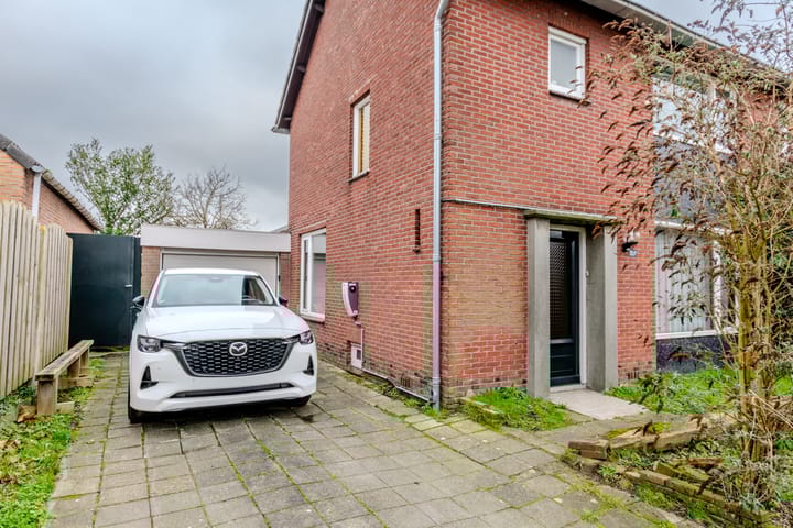 Foto 42 van Plantagebaan 186-A