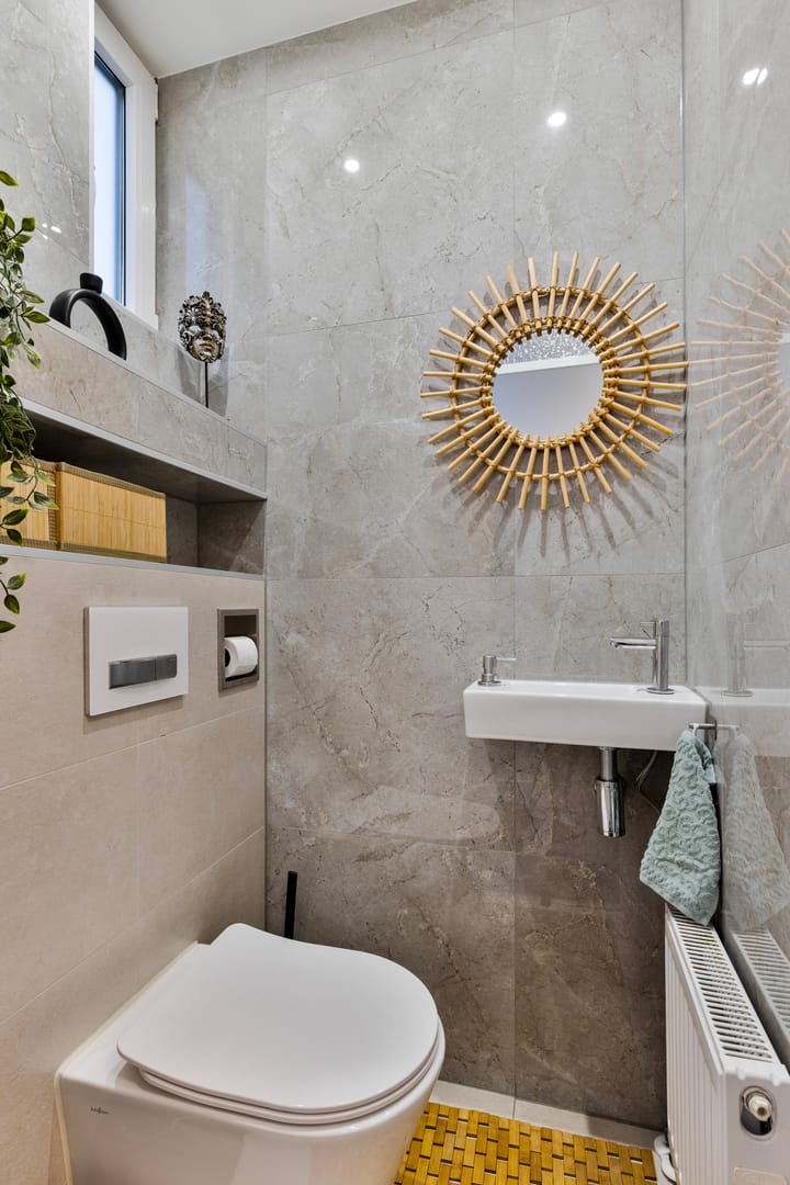 Foto 7 van De Doorn 2