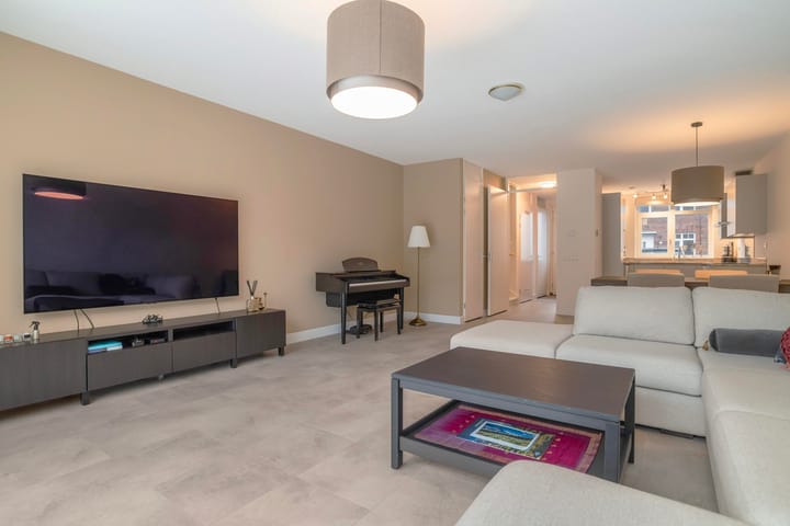 Foto 6 van Kerstanjeburch 4