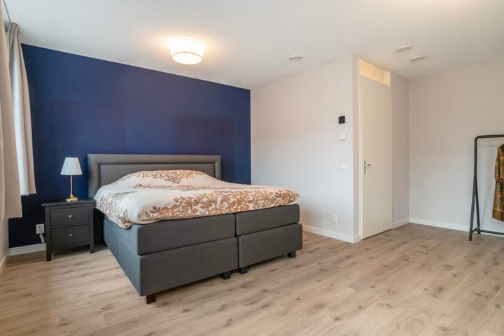 Foto 16 van Kerstanjeburch 4