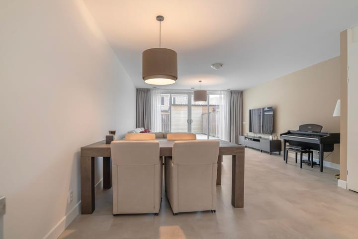 Foto 10 van Kerstanjeburch 4