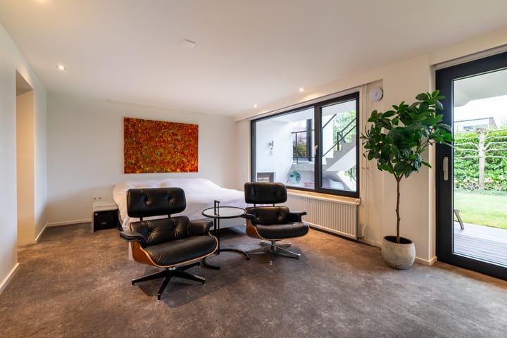 Foto 15 van K.L.M.-straat 8